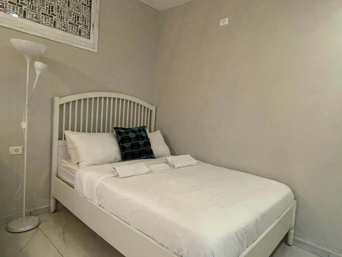 Rothschild Apartments Petach Tikva Buitenkant foto