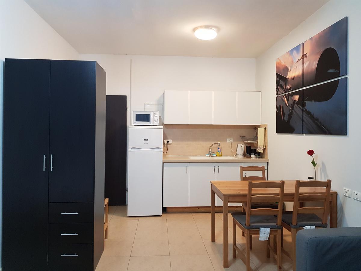 Rothschild Apartments Petach Tikva Buitenkant foto